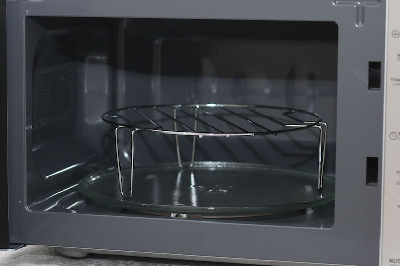 Lò vi sóng Sharp R-G227VN-M 20 lít Lò vi sóng Sharp R-G227VN-M 20 lít