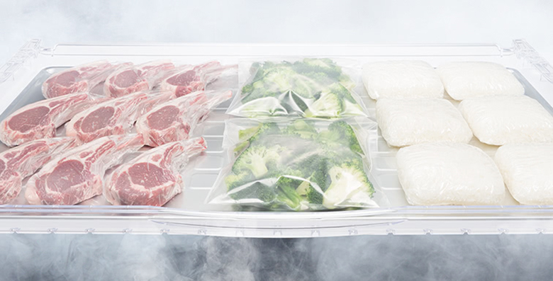 Tủ lạnh Hitachi Inverter 735 lít R-ZX740KV X Tủ lạnh Hitachi Inverter 735 lít R-ZX740KV X