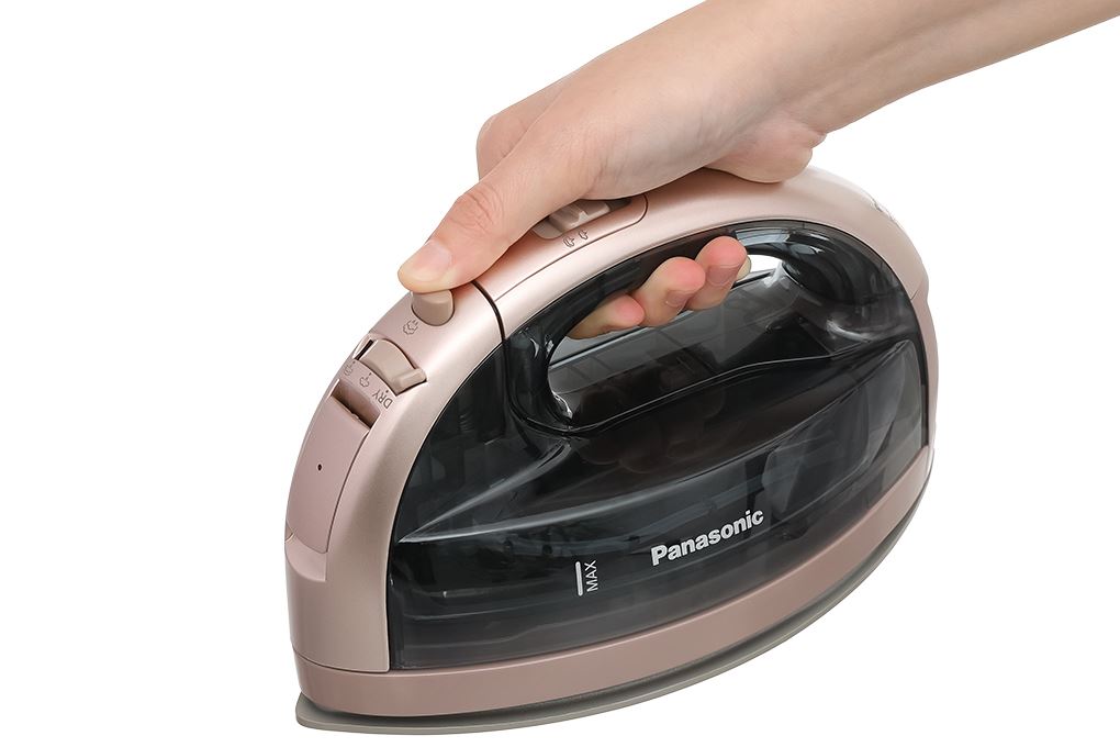 Bàn ủi hơi nước Panasonic NI-WL35PNRA 1800W Bàn ủi hơi nước Panasonic NI-WL35PNRA 1800W