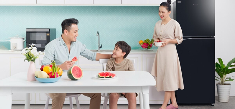 Tủ lạnh Panasonic Inverter 268 lít NR-TV301BPKV