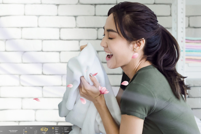 Máy giặt Panasonic 10 kg NA-F100A9DRV