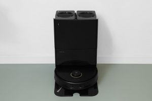 Robot hút bụi lau nhà Roborock Q Revo 5AE - Đen